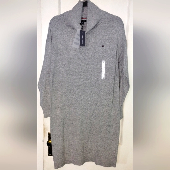 Tommy Hilfiger long sleeve turtleneck dress - Picture 1 of 5